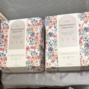 Threshold Floral Performance Sheet Set